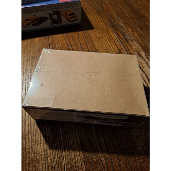 1989 Monogram Neil Bonnett Valvoline Pontiac Stock Race Car 75 NASCAR Kit Sealed - Picture 6 of 6